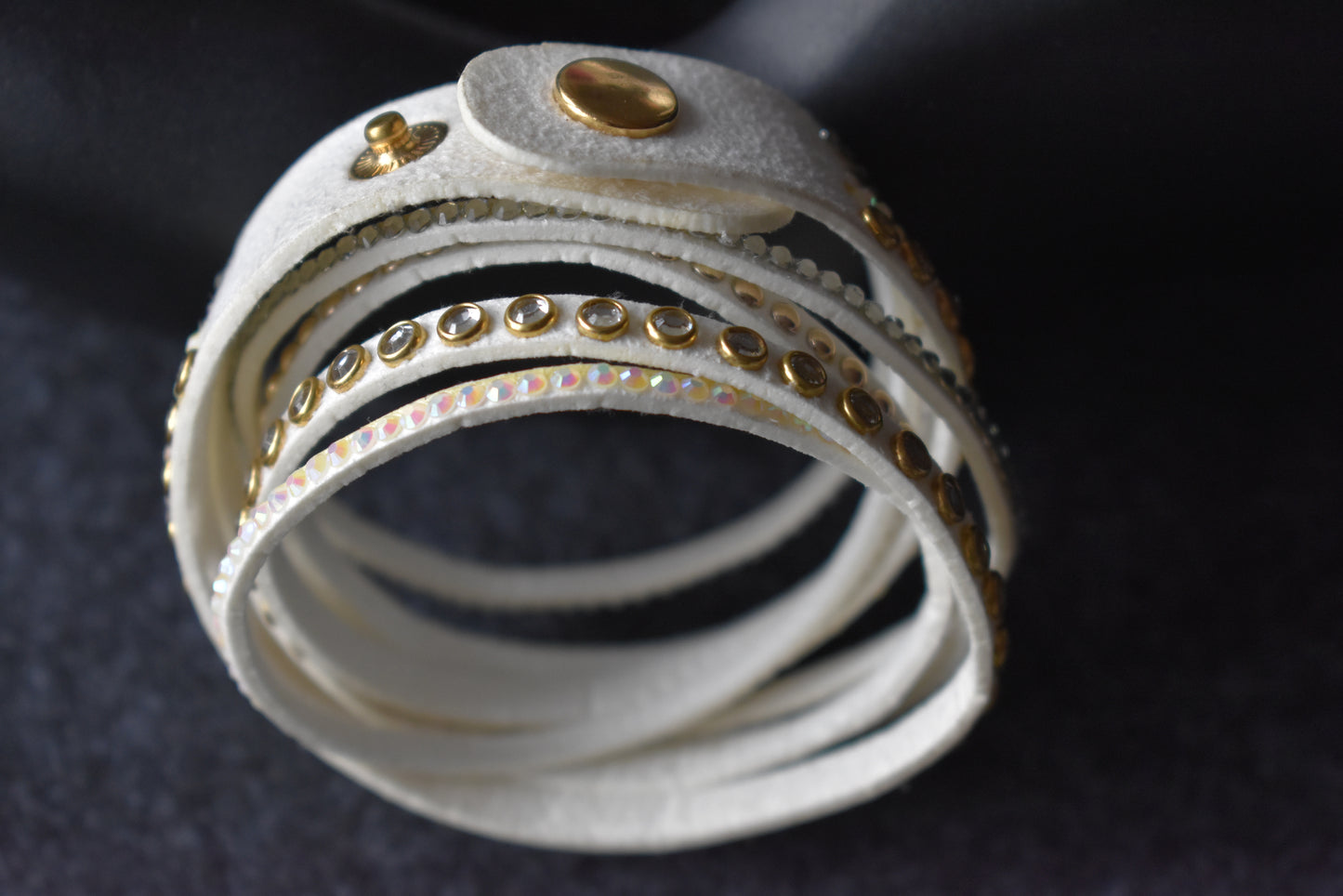Wickelarmband mit Glitzersteinen verschiedene Farben