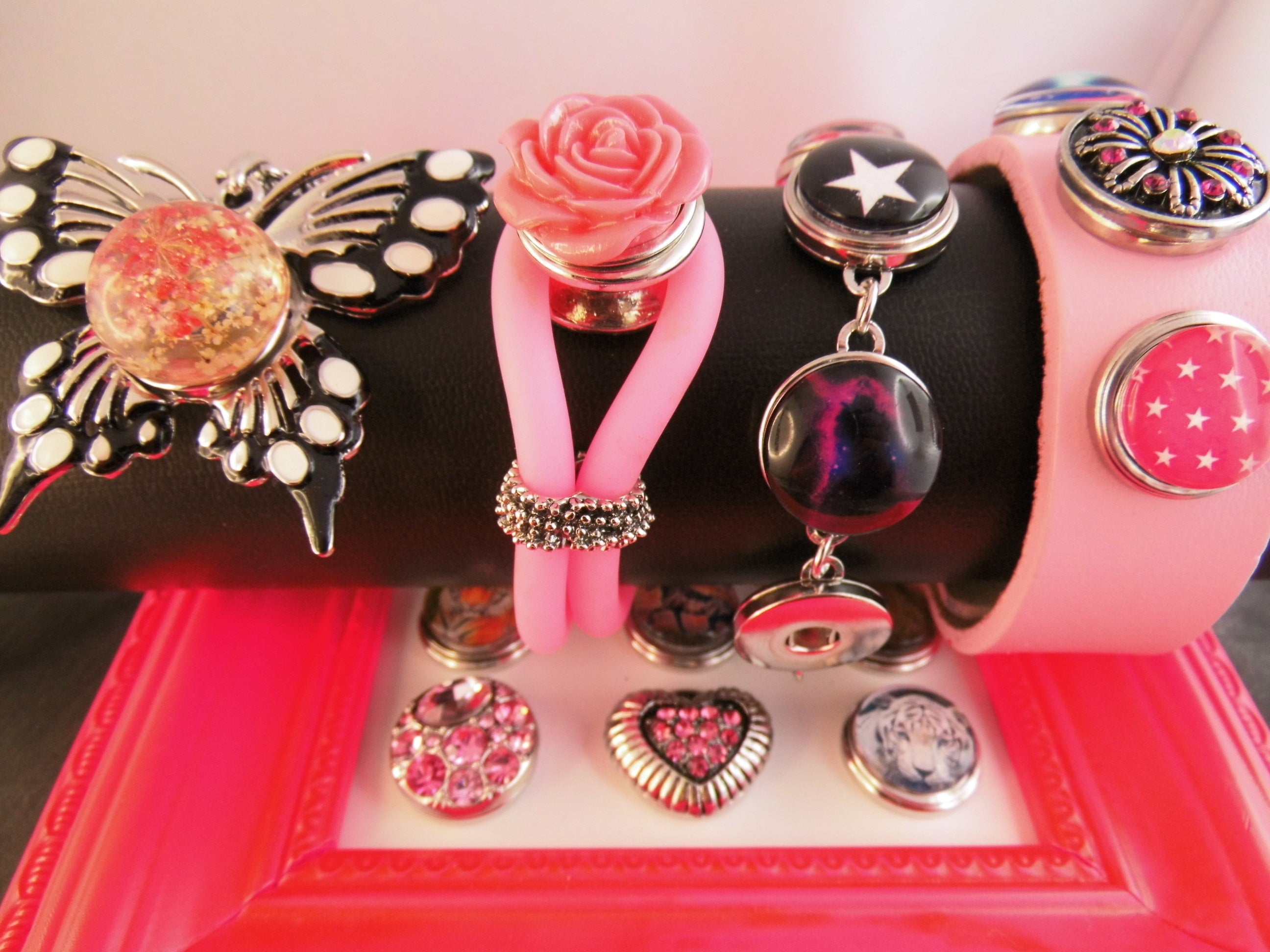 Click Button Schmuck