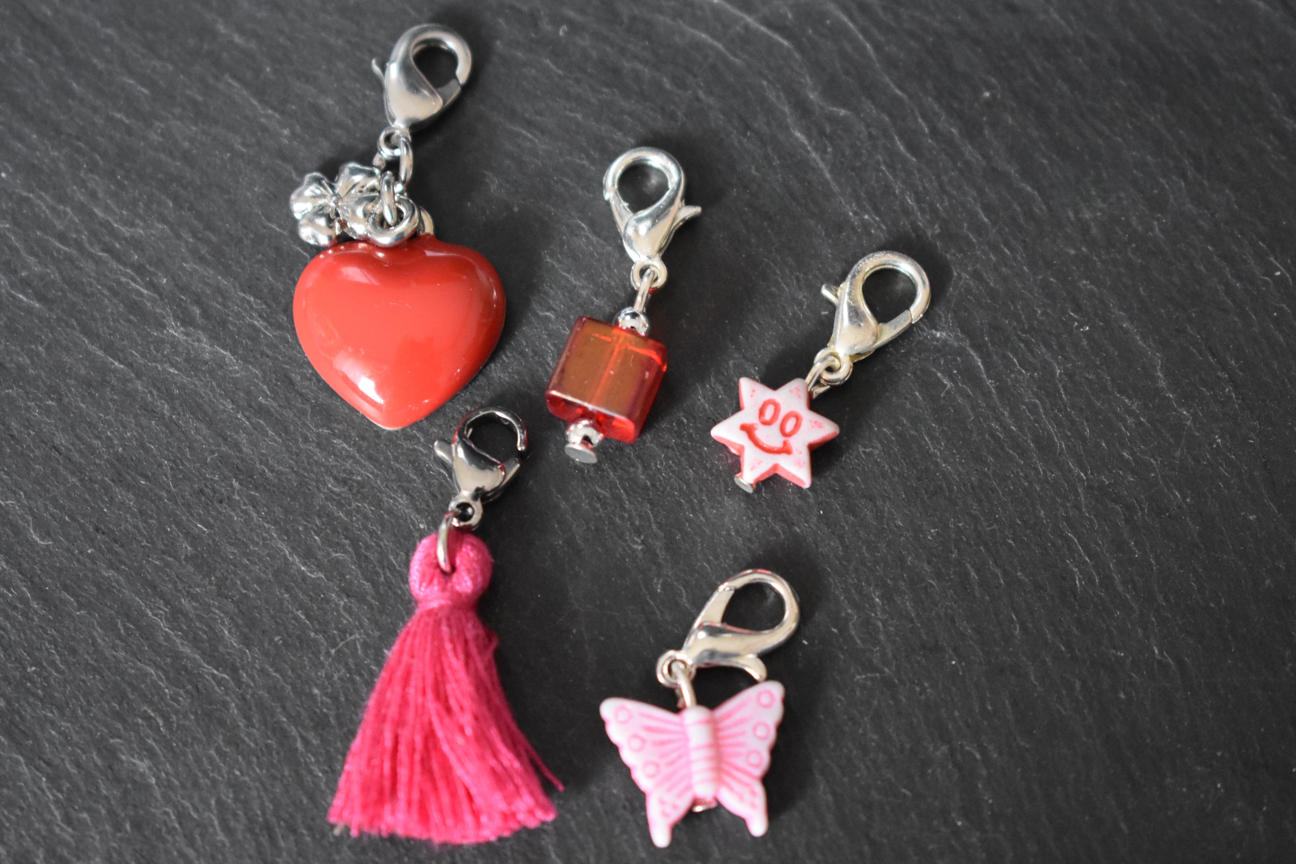 Charms und Bettelarmbänder