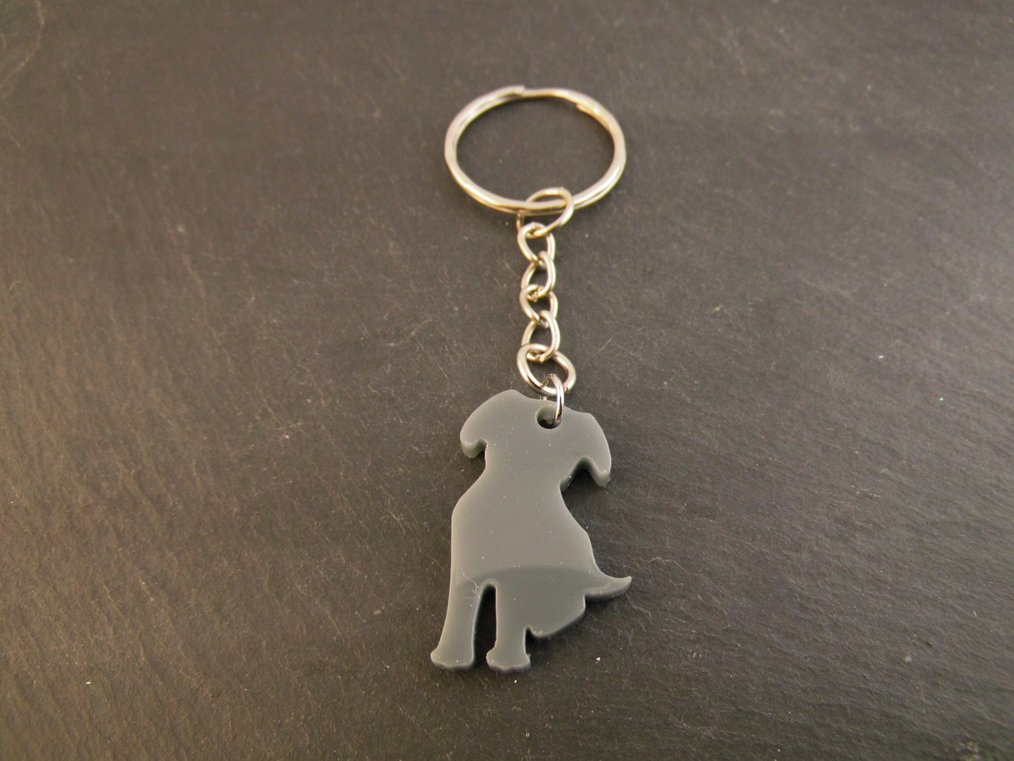 Schlüsselanhänger Hund grau Taschenbaumler