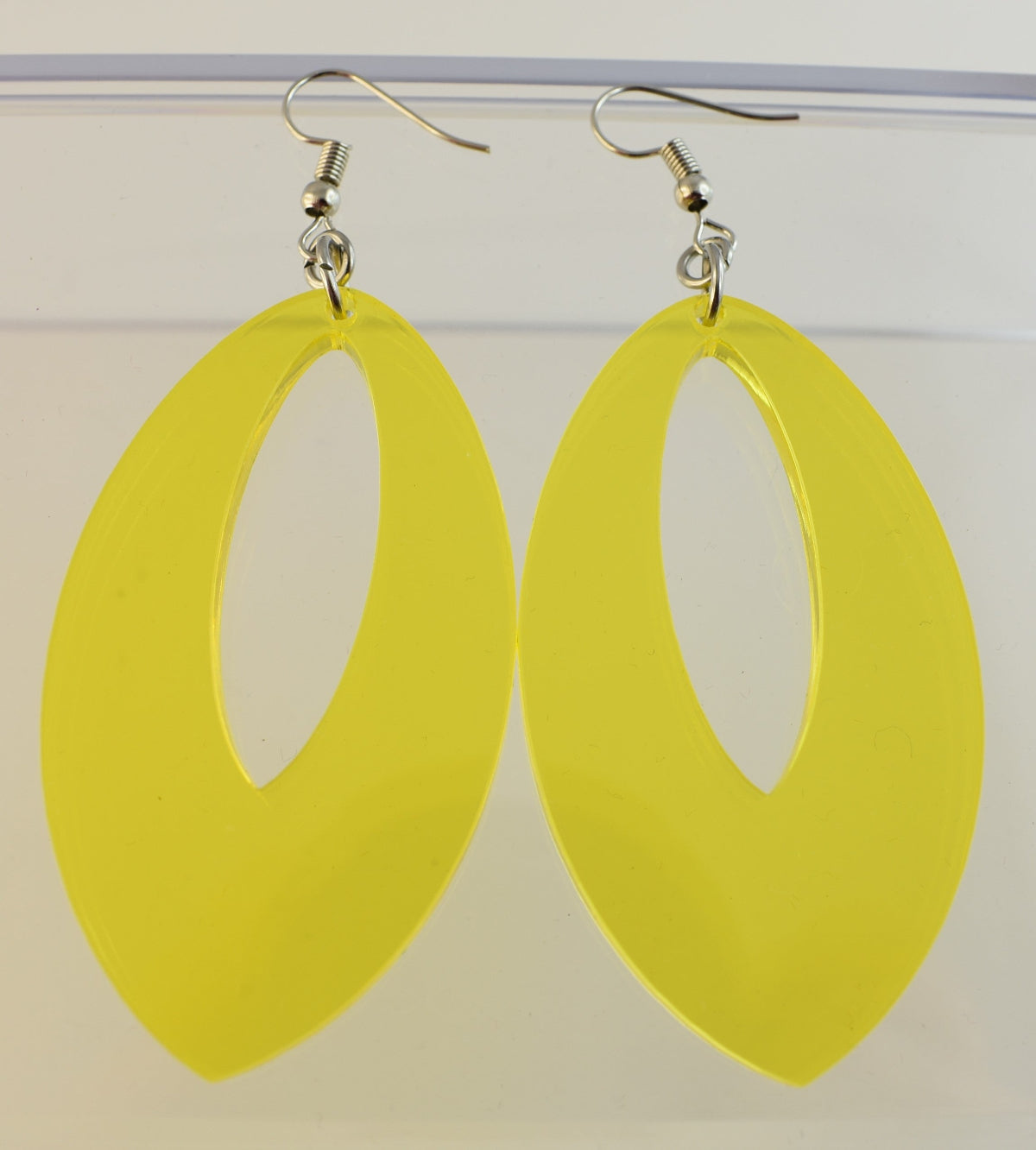 statement-ohrringe-vintage-80er_jahre-80er-xxl-oval-silber-edelstahl-gelb-transparent