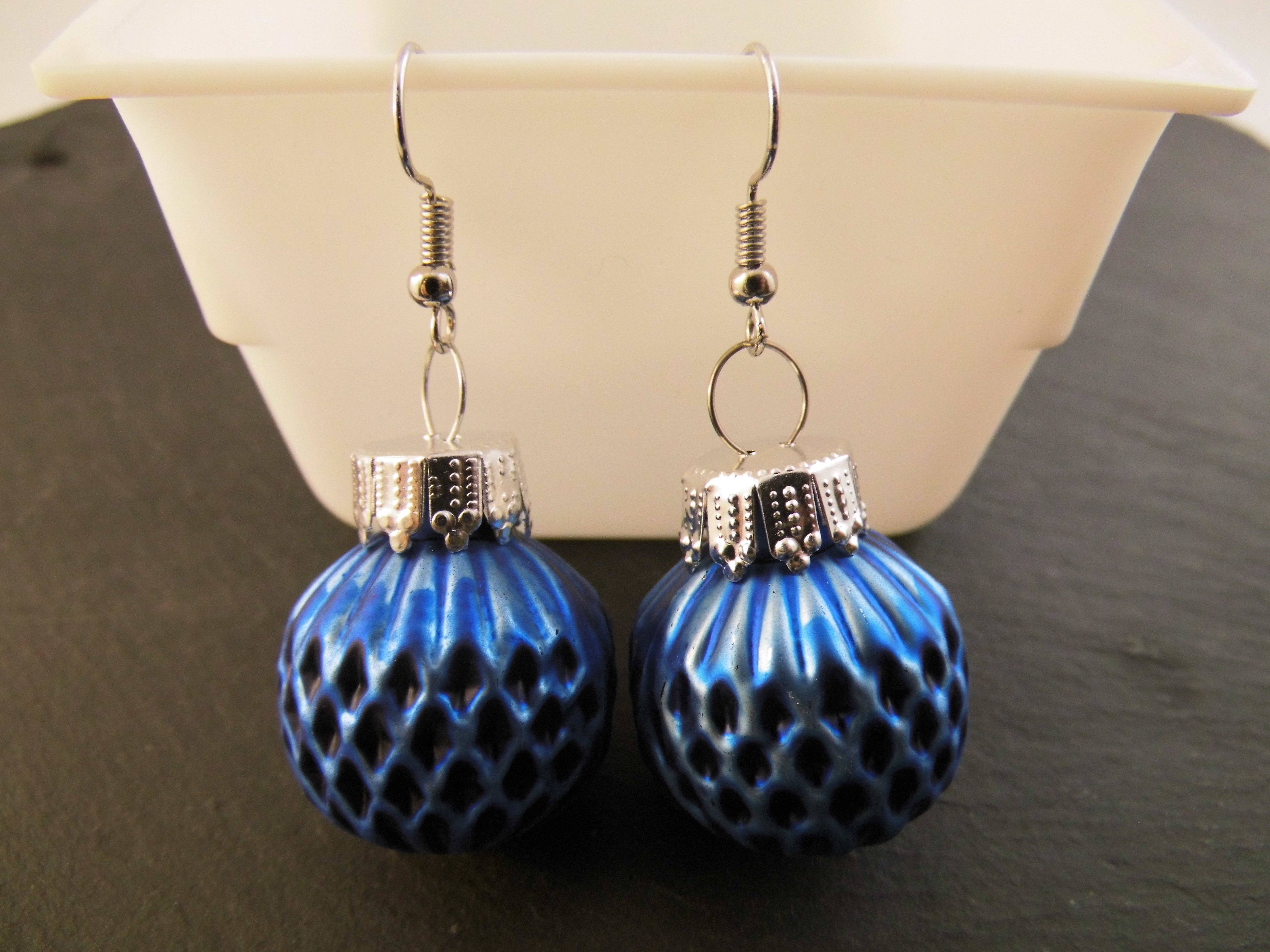 Weihnachtskugel Ohrringe Glas Phantasie verschiedene Farben