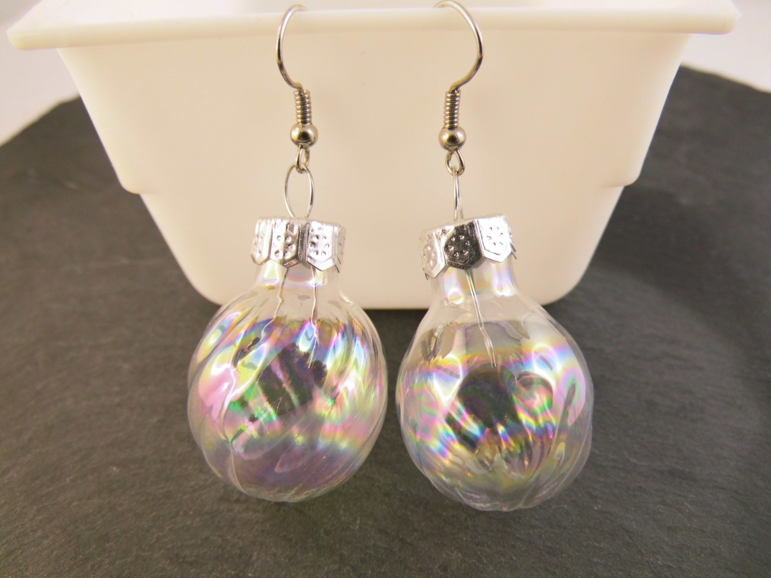 Weihnachtskugel Ohrringe Glas irisierend verschiedene Formen
