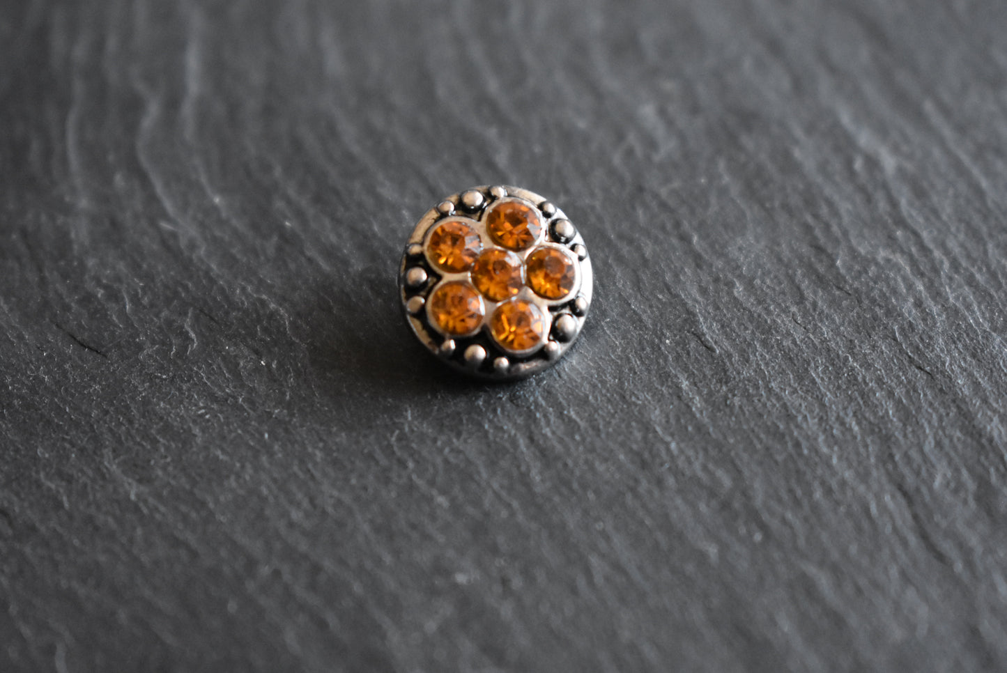 Mini Click Button Metall Blume Glitzersteine verschiedene Farben