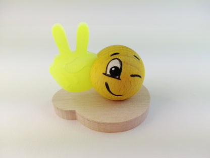 Miniatur Figur Holz "Smilinka" Peace Sammelfigur