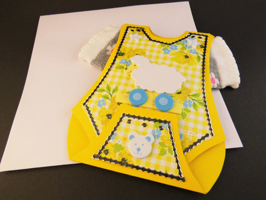 3D Karte Geburt Mädchen Junge  Glückwunschkarte mit Söckchen und Umschlag