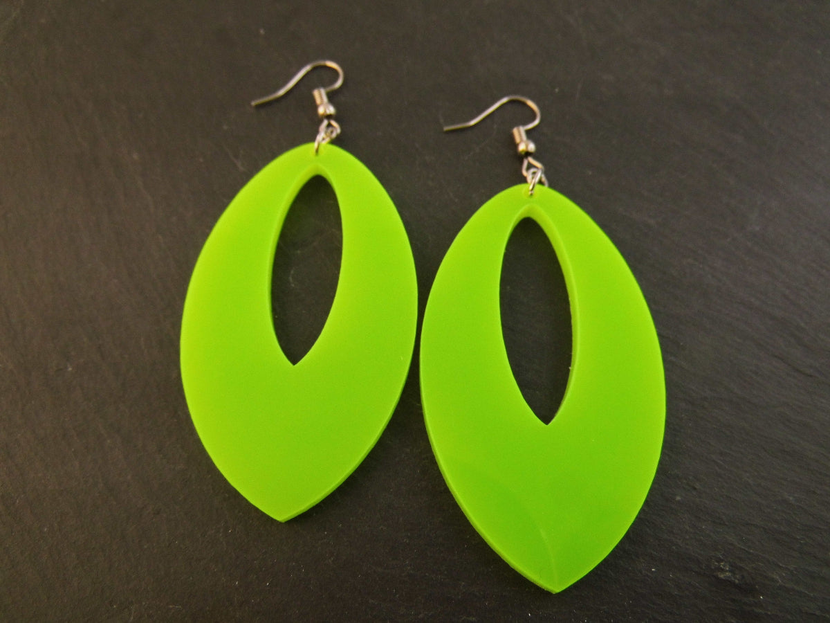 ohrringe-vintage-80er jahre-neon-gruen-xxl-oval-silber-edelstahl