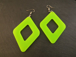 statement-ohrringe-vintage-80er jahre-neon-gruen-xxl-eckig-silber-edelstahl